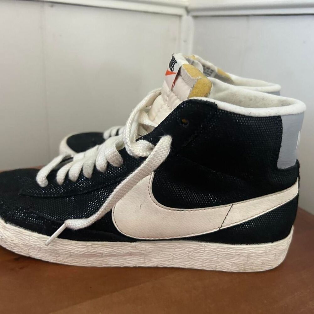 Nike Blazer High Women Shoes Sneakers Lace up High Sequin Black White size 8.5